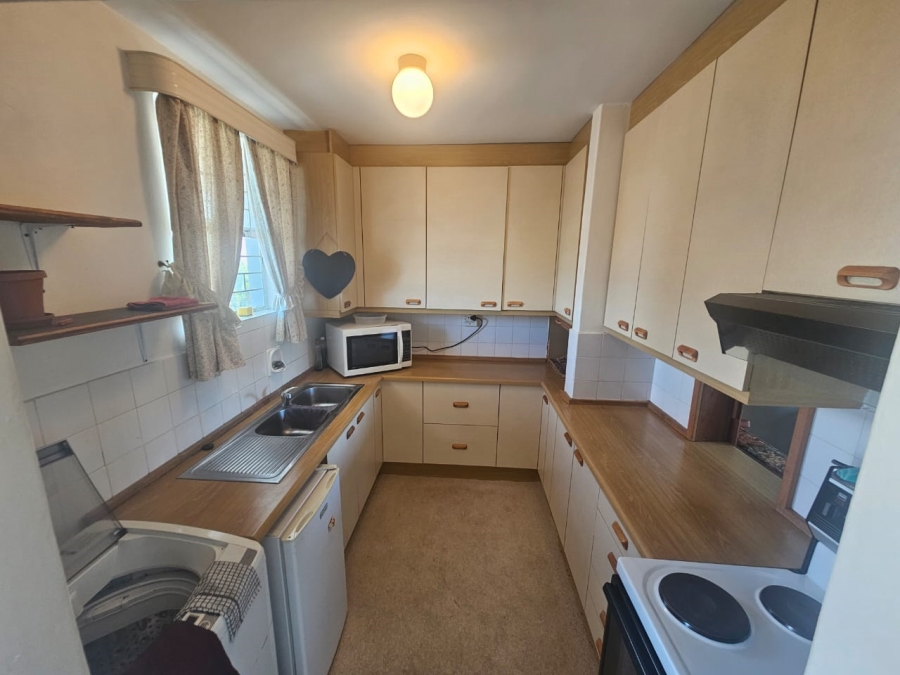 To Let 2 Bedroom Property for Rent in Blomtuin Western Cape